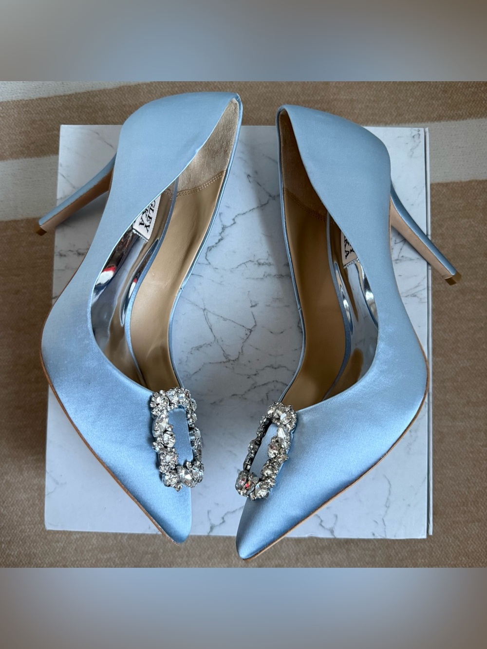 Badgley Mischka Blue Satin Pointed-Toe Crystal Buckle Pumps Size 7.5 new - Picture 6 of 9